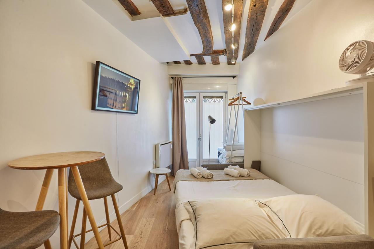 Studio Le Marais Renove / Paris Historique Apartment ภายนอก รูปภาพ